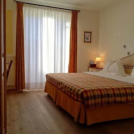 Ca' Del Bosco Otel